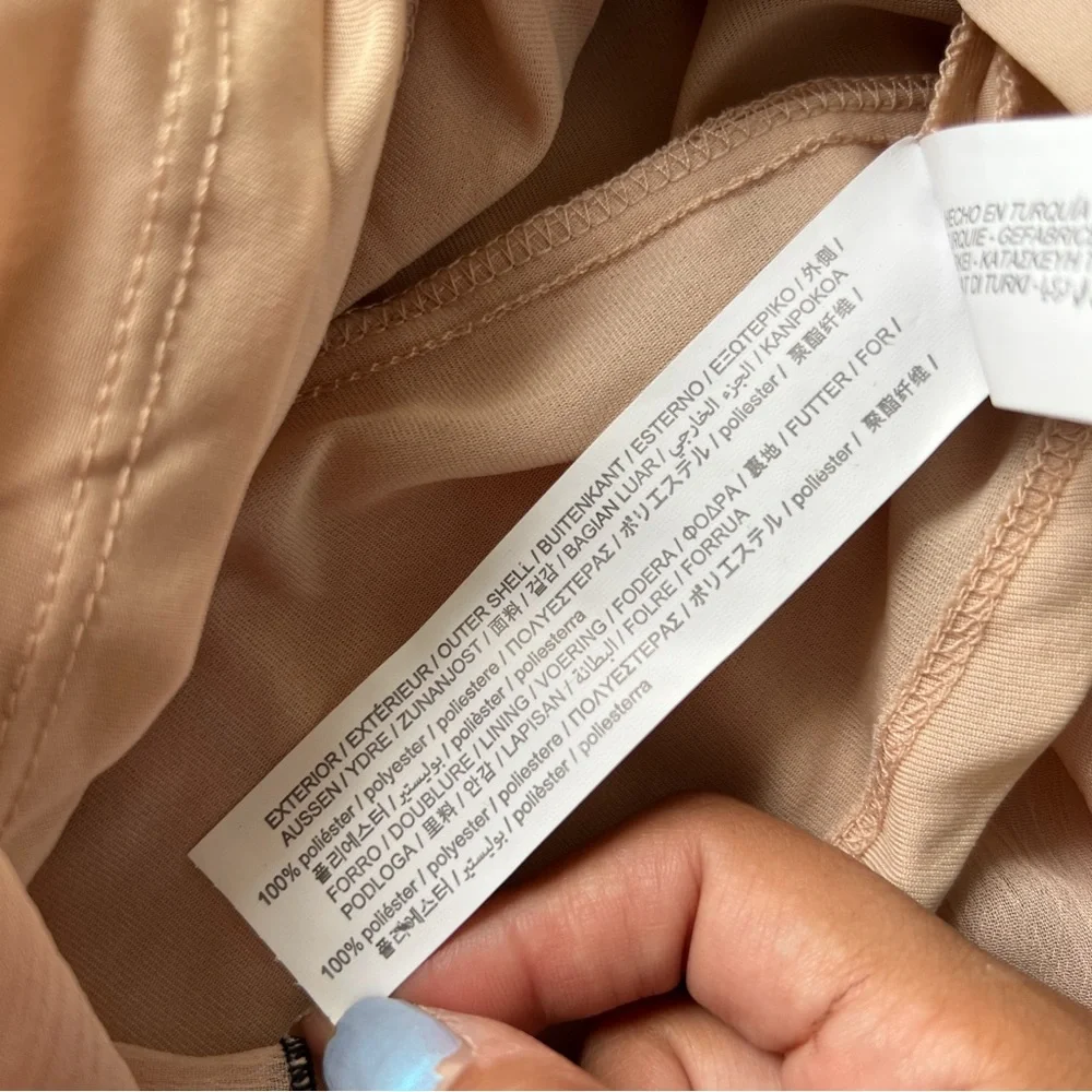 Zara Cream Flowy Mini Skirt with Ruffled Tiers - Size XL - Picture 3 of 4